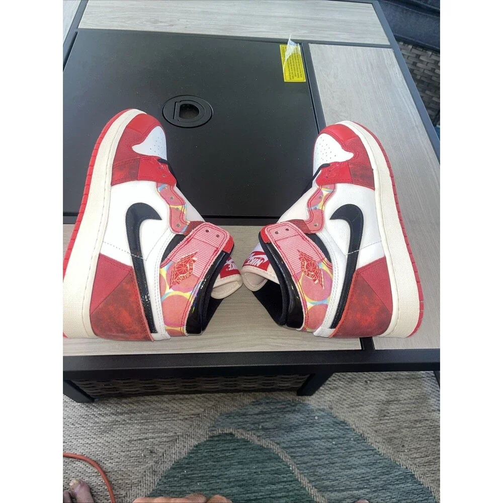 Size 7 - Jordan 1 Retro OG x Marvel High Next Chapter